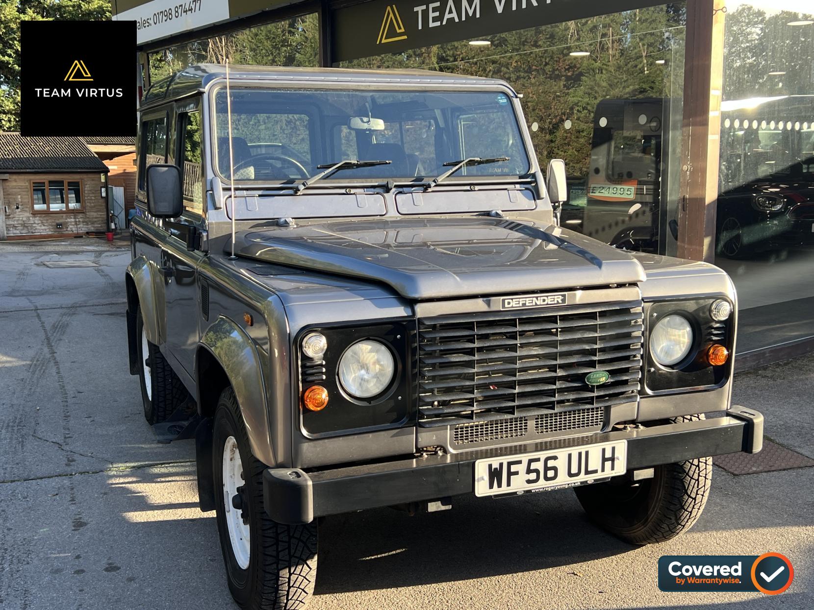 2006 Land Rover Defender 90