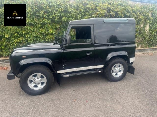 Land Rover Defender 90 2.4 TDCi Hard Top SUV 3dr Diesel Manual 4WD SWB Euro 4 (122 bhp)