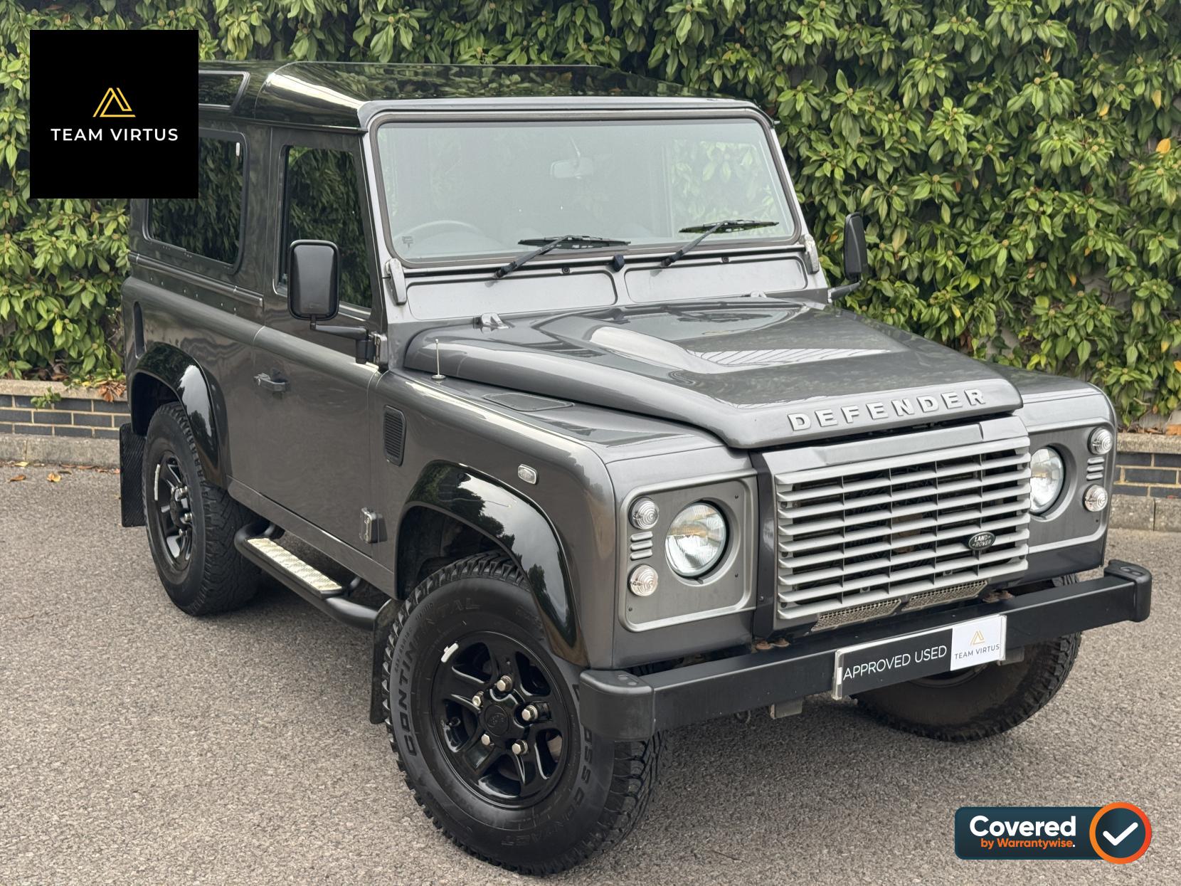 2015 Land Rover Defender 90