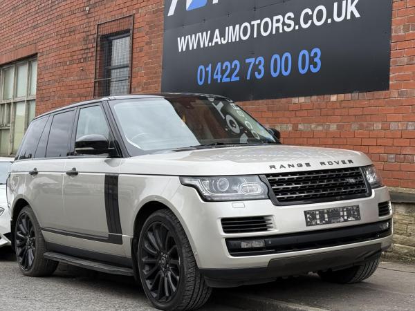 Land Rover Range Rover 4.4 SD V8 Autobiography SUV 5dr Diesel Auto 4WD Euro 5 (339 ps)