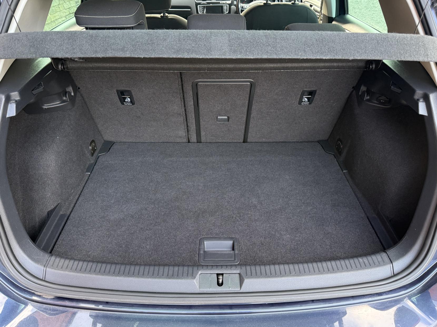 Volkswagen Golf 1.4 TSI BlueMotion Tech ACT GT Hatchback 5dr Petrol DSG Euro 6 (s/s) (150 ps)