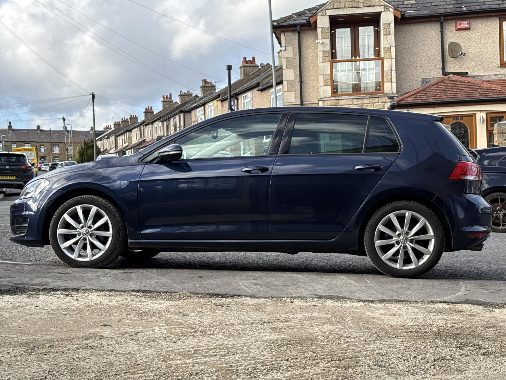 Volkswagen Golf 1.4 TSI BlueMotion Tech ACT GT Hatchback 5dr Petrol DSG Euro 6 (s/s) (150 ps)