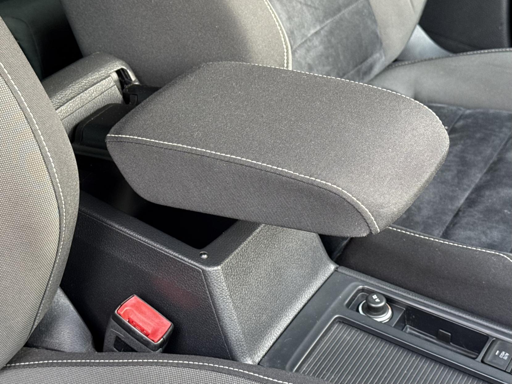 Volkswagen Golf 1.4 TSI BlueMotion Tech ACT GT Hatchback 5dr Petrol DSG Euro 6 (s/s) (150 ps)