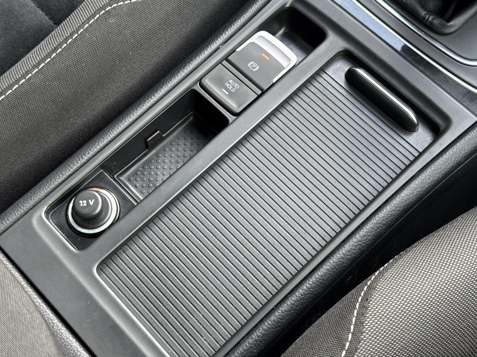 Volkswagen Golf 1.4 TSI BlueMotion Tech ACT GT Hatchback 5dr Petrol DSG Euro 6 (s/s) (150 ps)