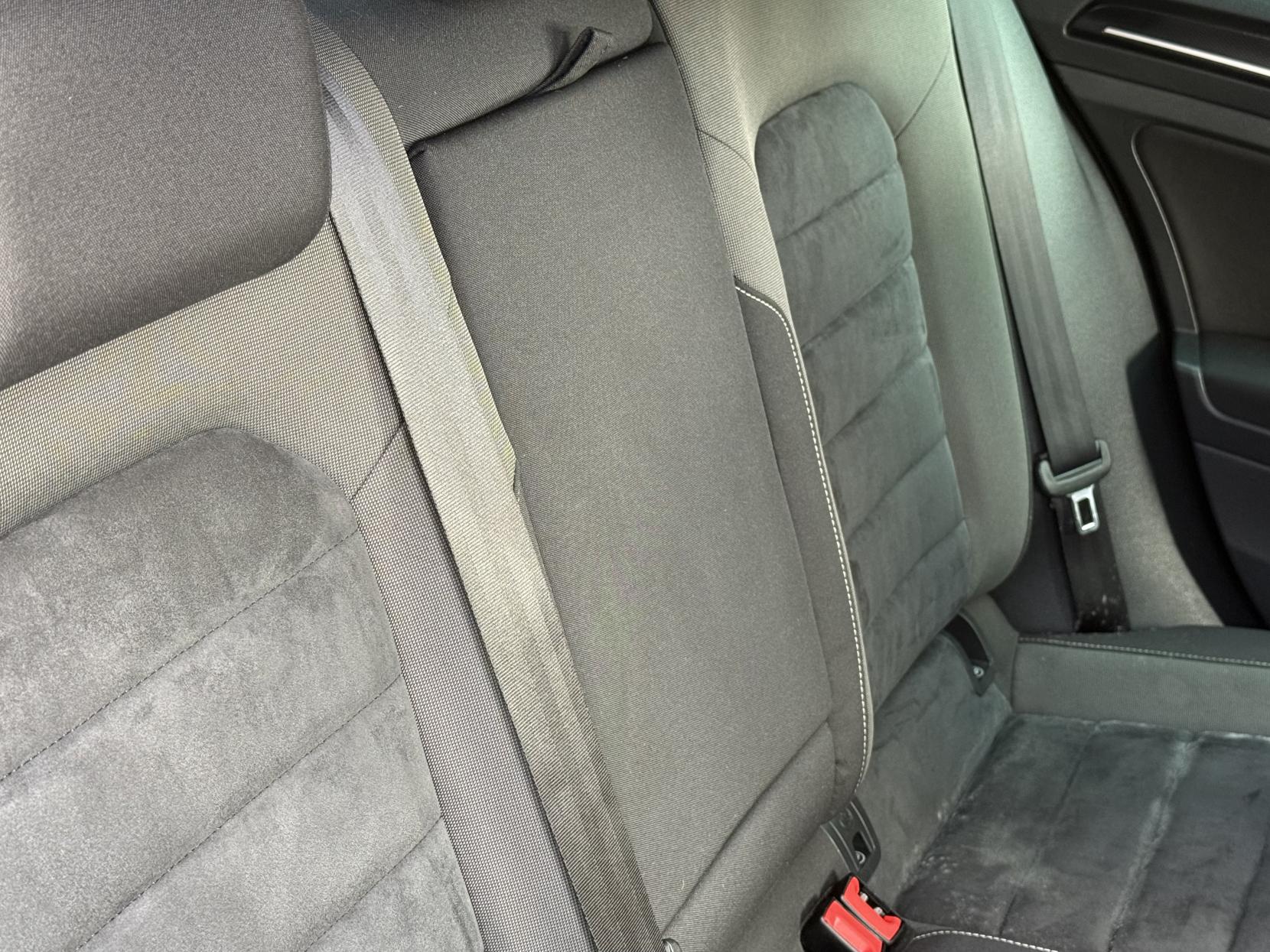 Volkswagen Golf 1.4 TSI BlueMotion Tech ACT GT Hatchback 5dr Petrol DSG Euro 6 (s/s) (150 ps)