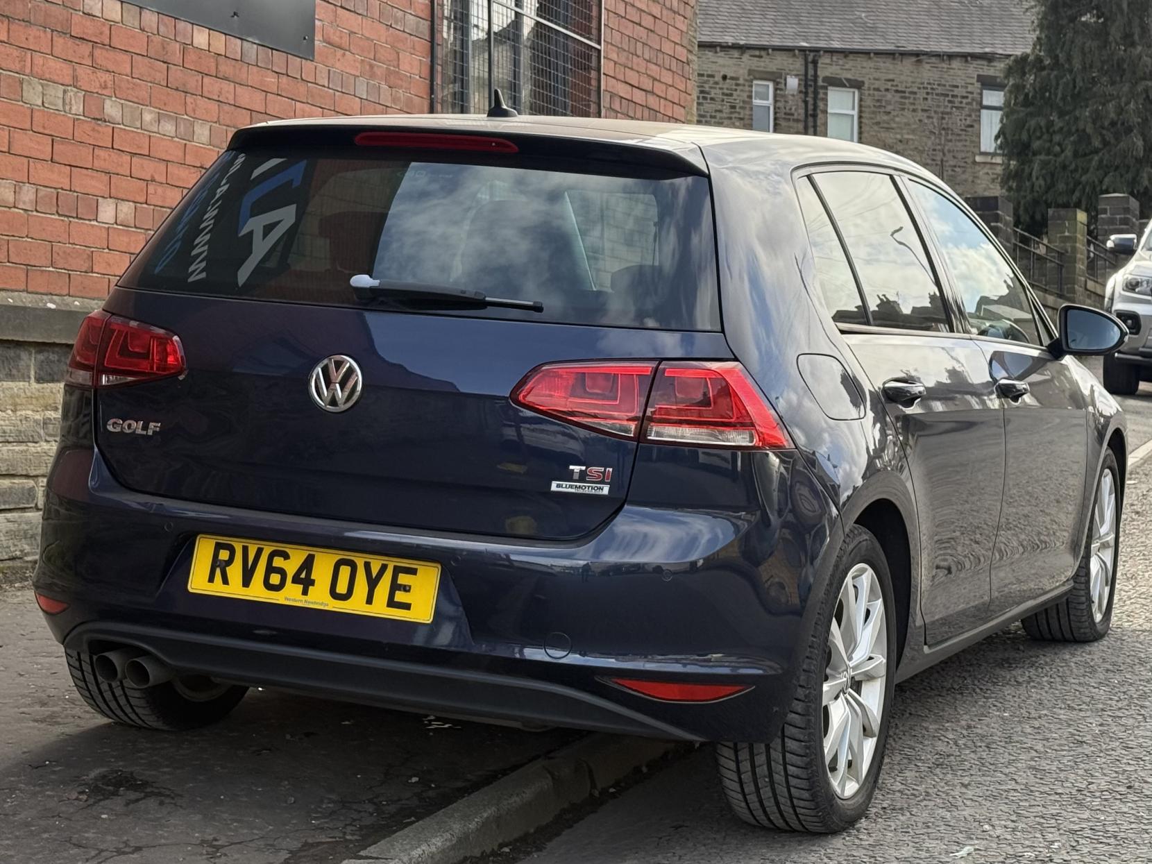 Volkswagen Golf 1.4 TSI BlueMotion Tech ACT GT Hatchback 5dr Petrol DSG Euro 6 (s/s) (150 ps)