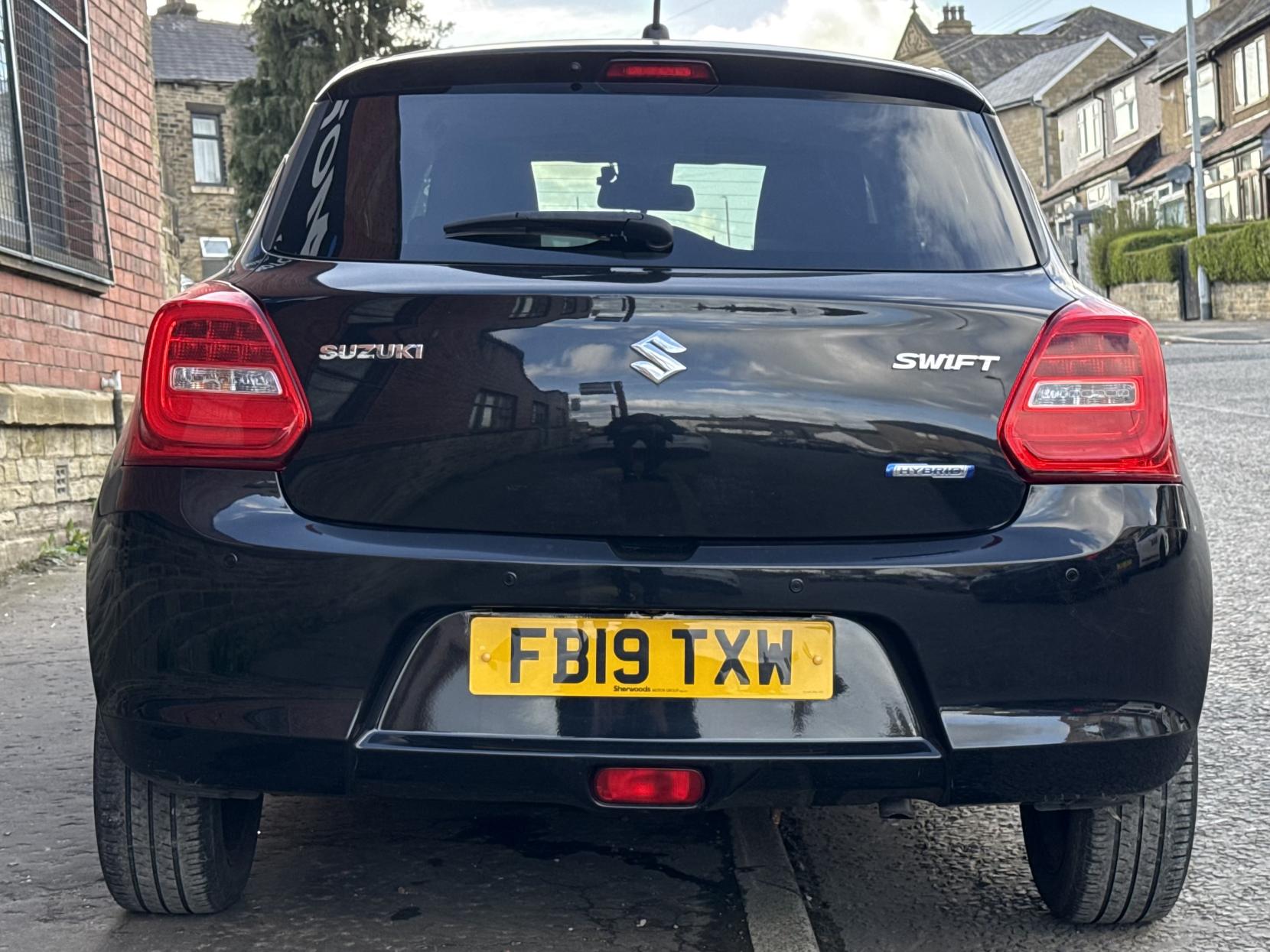 Suzuki Swift 1.0 SZ5 Hatchback (2017 - 2024)