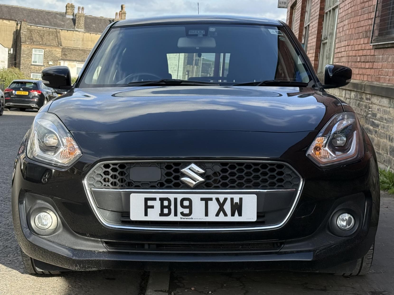 Suzuki Swift 1.0 SZ5 Hatchback (2017 - 2024)