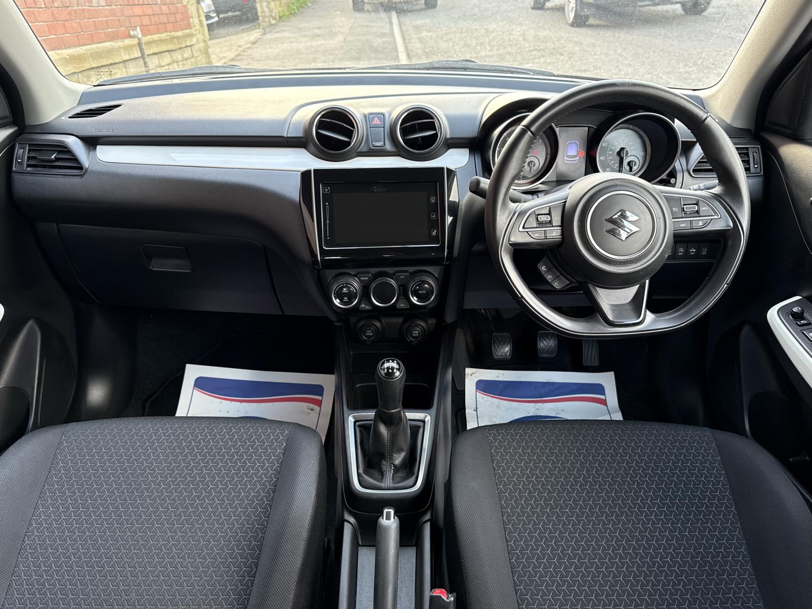 Suzuki Swift 1.0 SZ5 Hatchback (2017 - 2024)