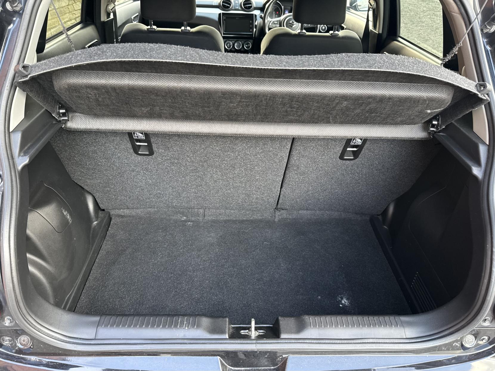 Suzuki Swift 1.0 SZ5 Hatchback (2017 - 2024)