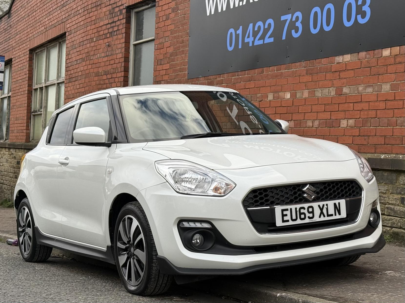 Suzuki Swift 1.2 Dualjet Attitude Hatchback 5dr Petrol Manual Euro 6 (s/s) (90 ps)
