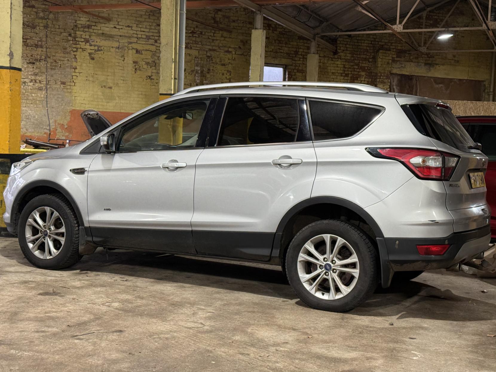 Ford Kuga 2.0 TDCi Titanium SUV 5dr Diesel Manual AWD Euro 6 (s/s) (180 ps)