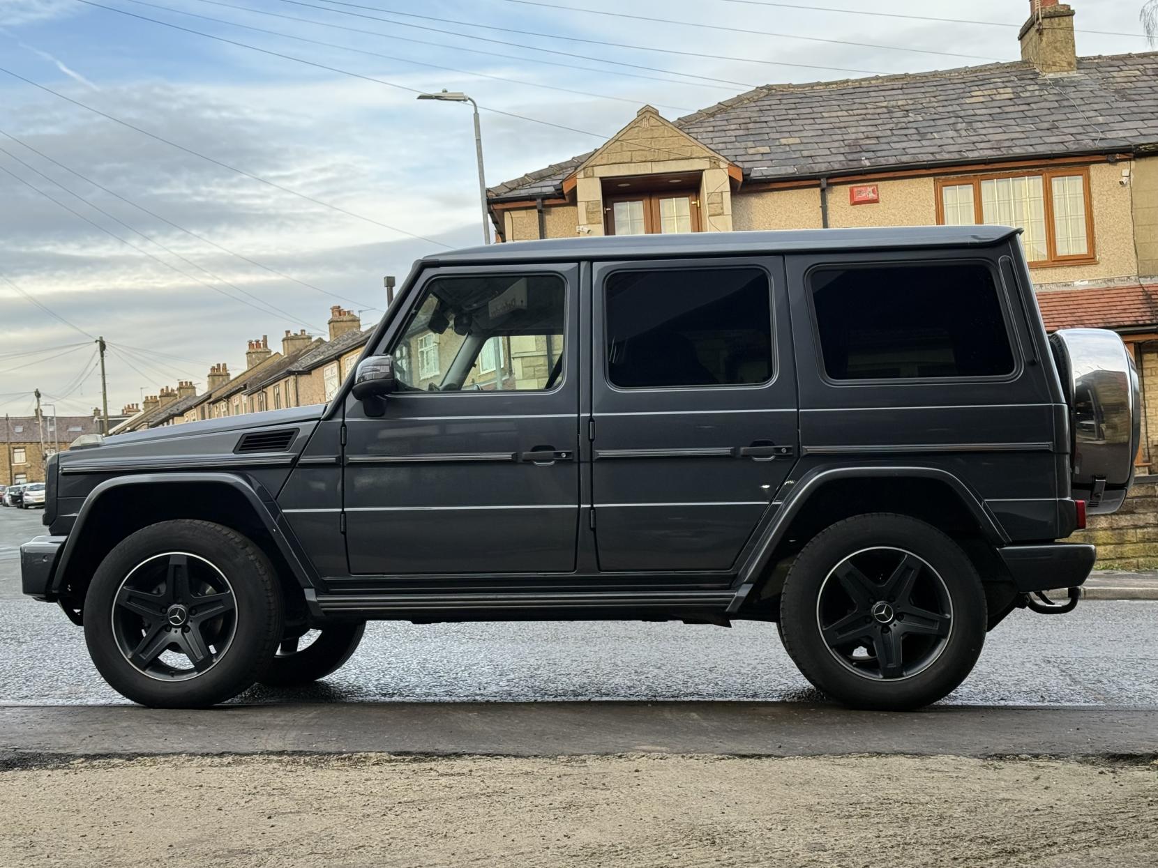 Mercedes-Benz G Class 3.0 G350 CDI V6 SUV 5dr Diesel G-Tronic 4WD Euro 6 (s/s) (245 ps)