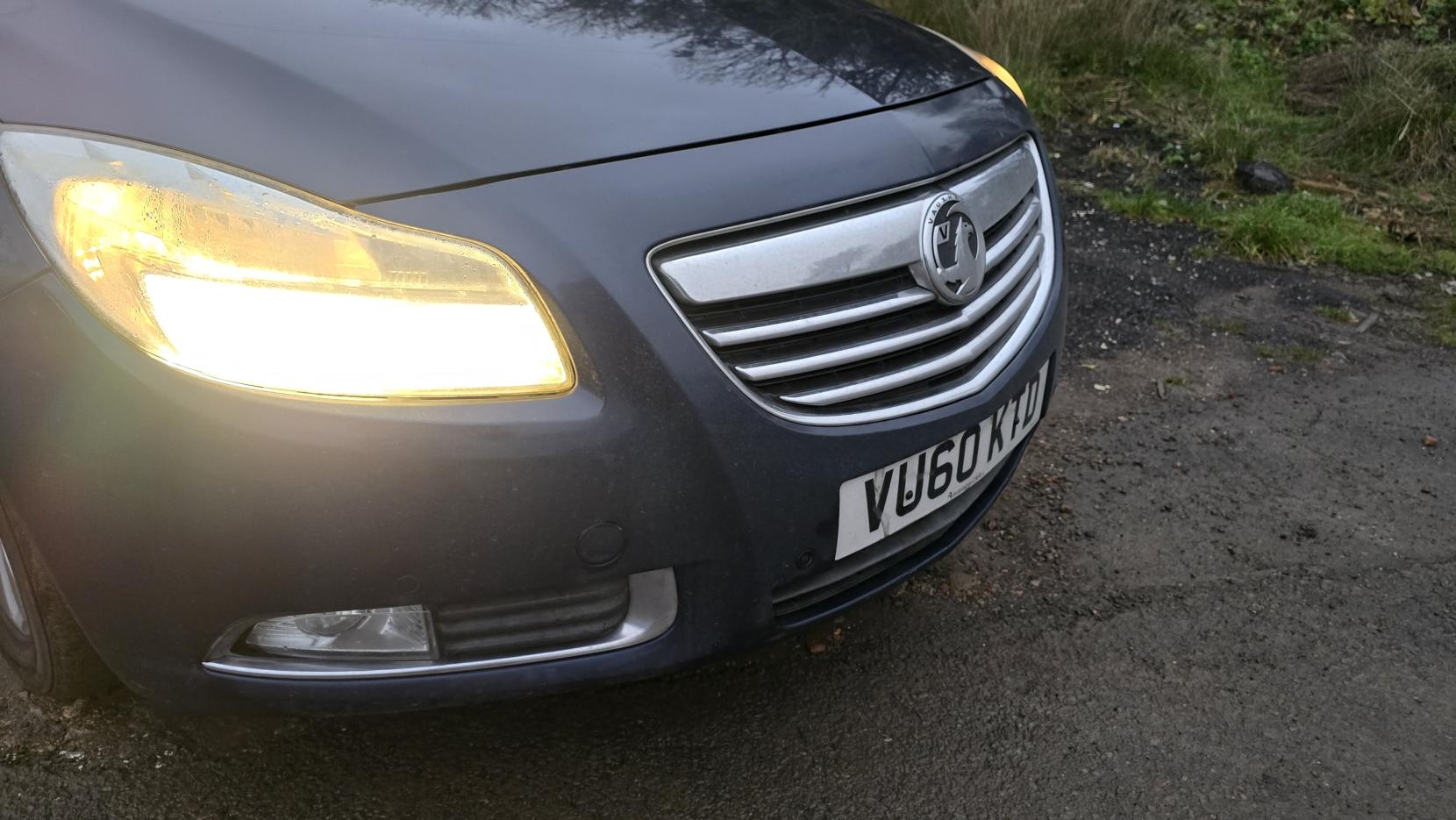 Vauxhall Insignia 2.0 CDTi SE Nav Hatchback 5dr Diesel Manual Euro 5 (130 ps)