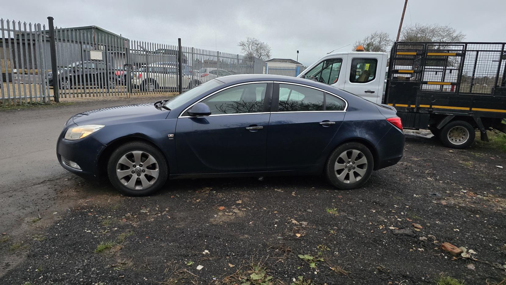 Vauxhall Insignia 2.0 CDTi SE Nav Hatchback 5dr Diesel Manual Euro 5 (130 ps)