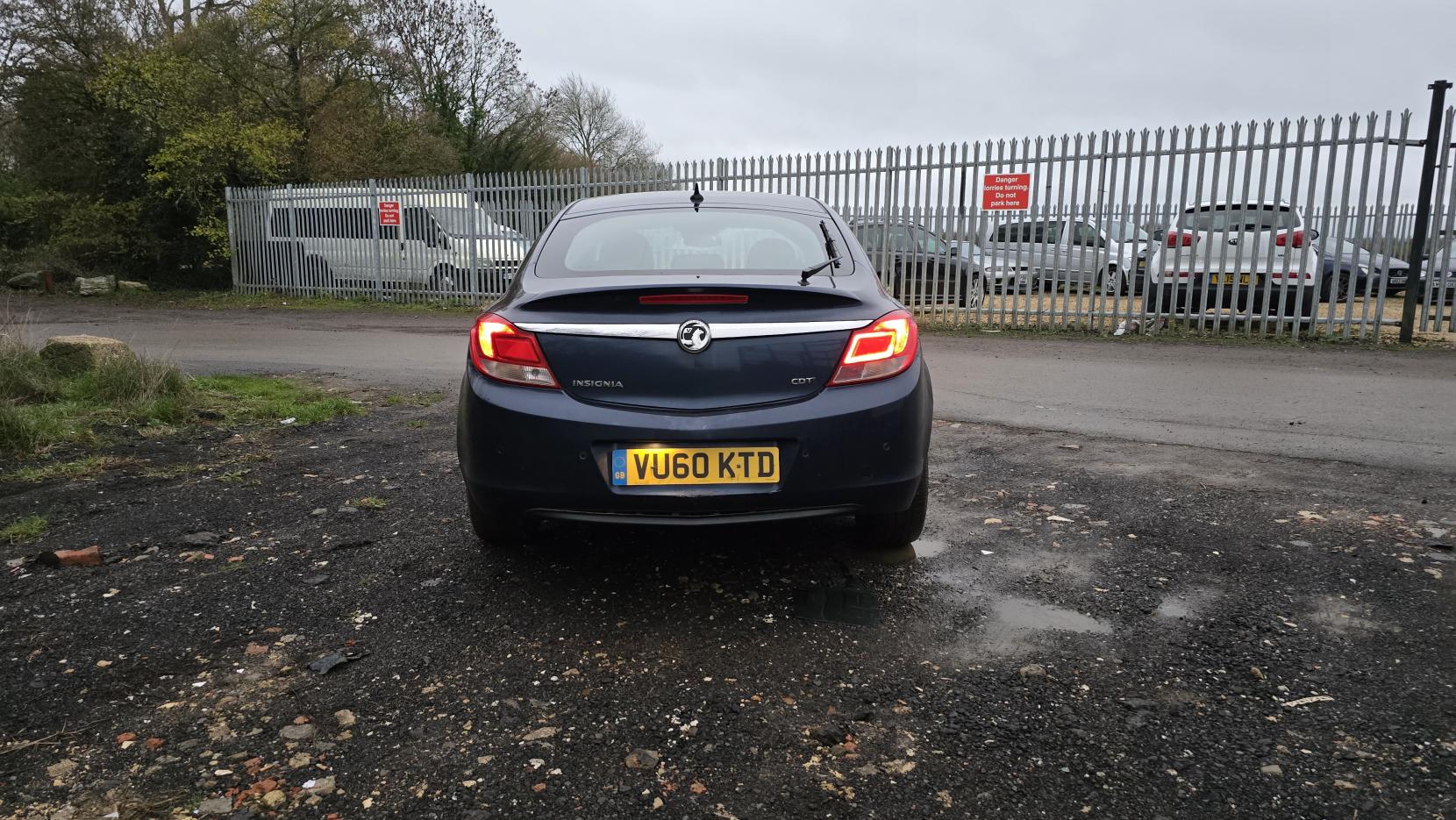 Vauxhall Insignia 2.0 CDTi SE Nav Hatchback 5dr Diesel Manual Euro 5 (130 ps)