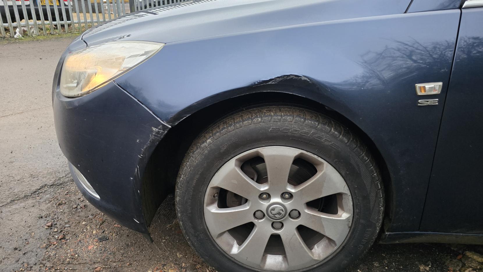 Vauxhall Insignia 2.0 CDTi SE Nav Hatchback 5dr Diesel Manual Euro 5 (130 ps)