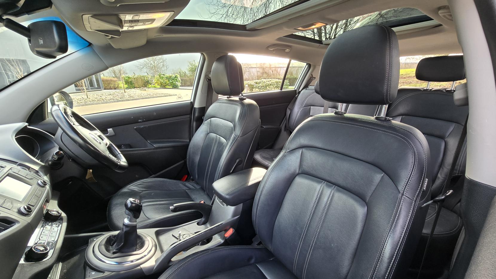 Kia Sportage 1.7 CRDi EcoDynamics 3 SUV 5dr Diesel Manual 2WD Euro 6 (s/s) (114 bhp)