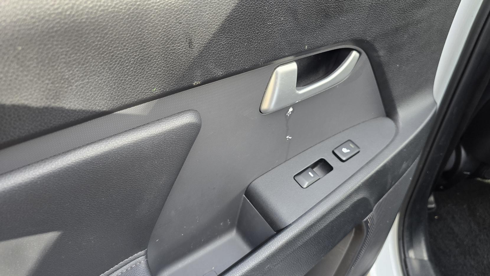 Kia Sportage 1.7 CRDi EcoDynamics 3 SUV 5dr Diesel Manual 2WD Euro 6 (s/s) (114 bhp)