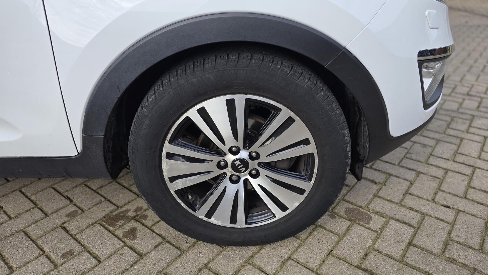 Kia Sportage 1.7 CRDi EcoDynamics 3 SUV 5dr Diesel Manual 2WD Euro 6 (s/s) (114 bhp)