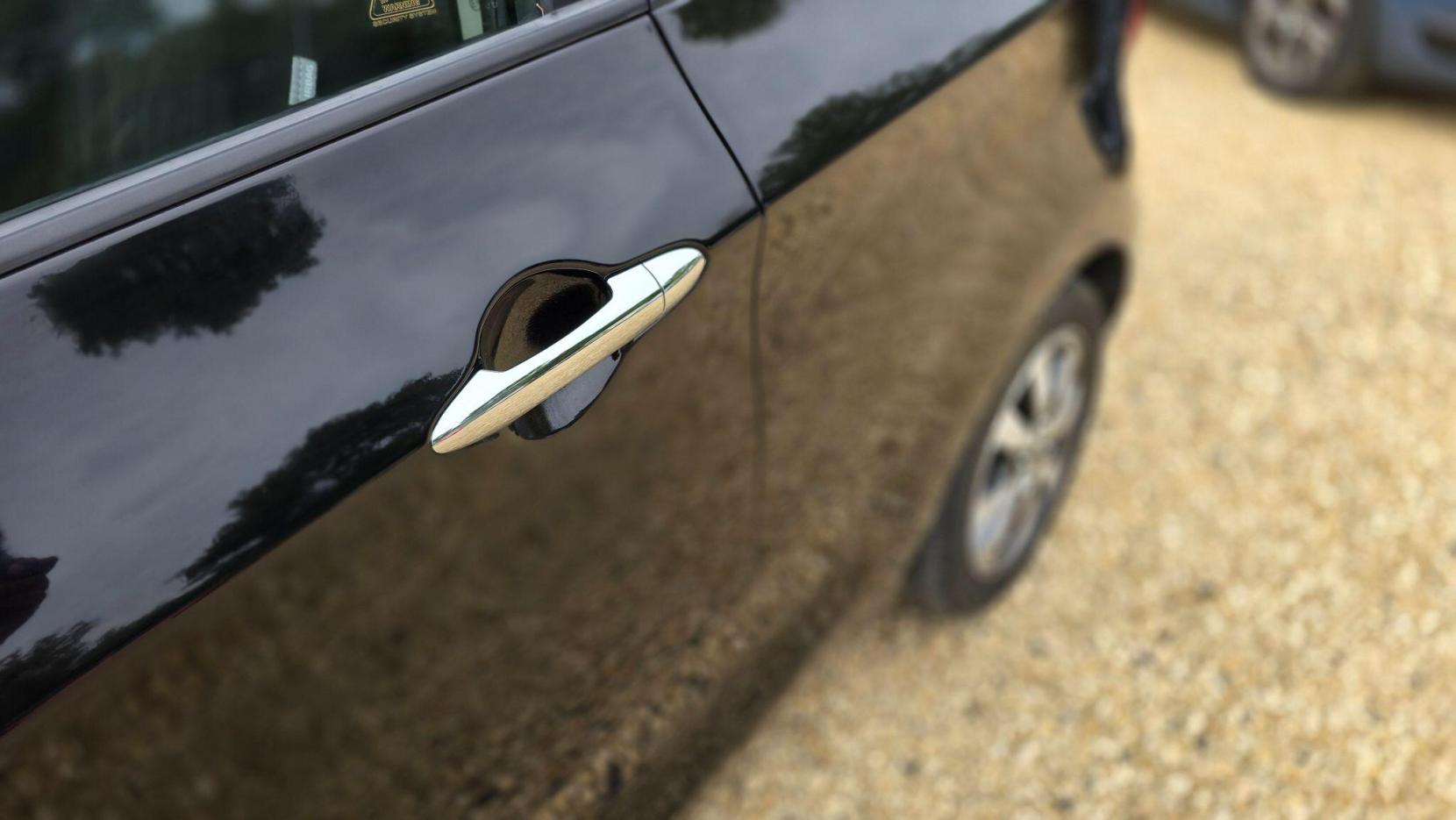 Kia Picanto 1.0 VR7 Euro 5 3dr