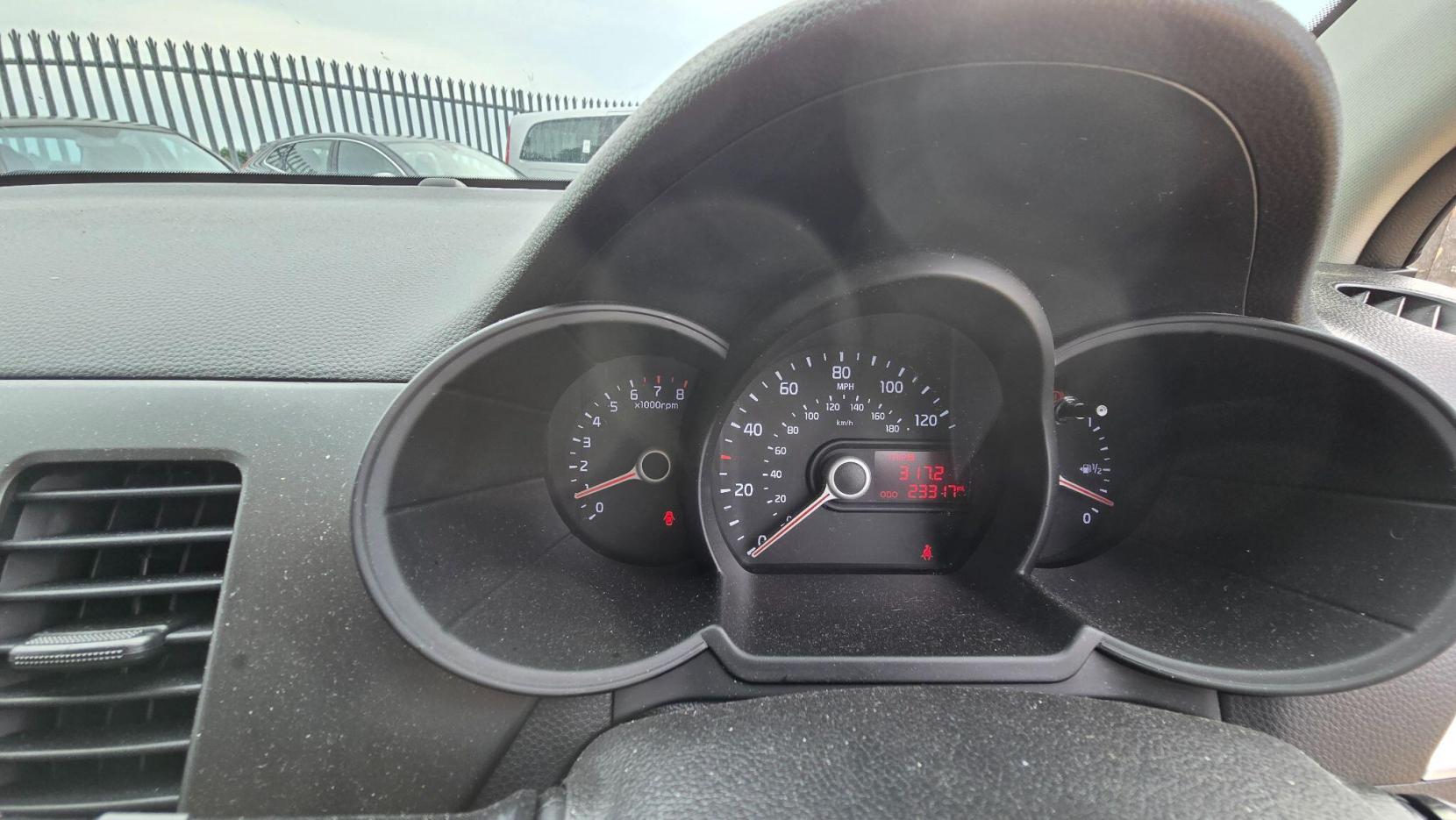 Kia Picanto 1.0 VR7 Euro 5 3dr