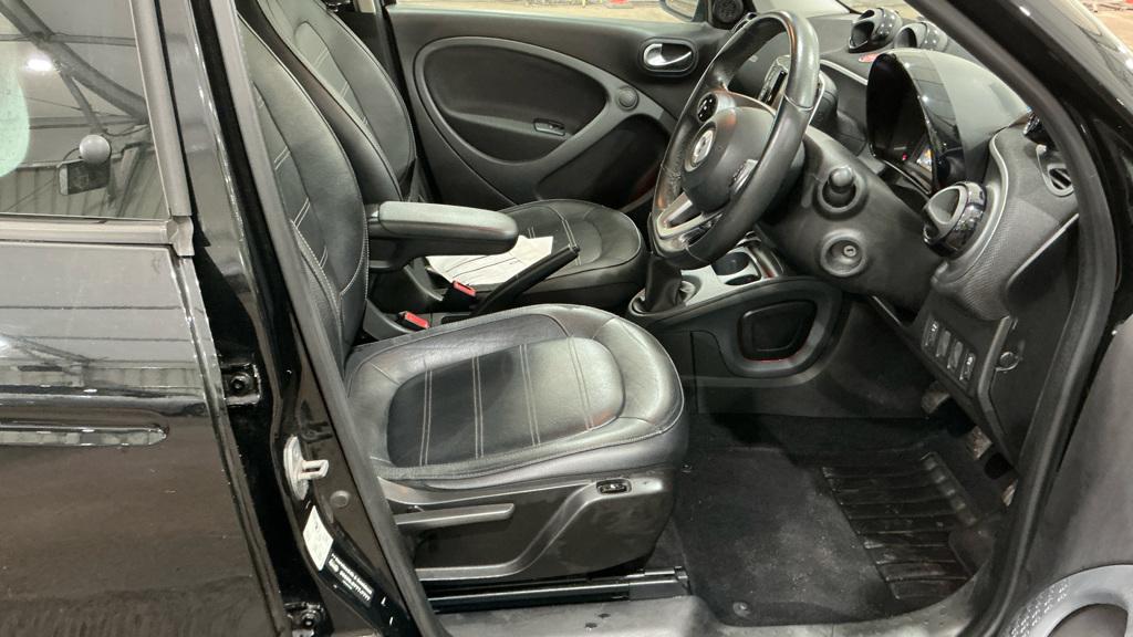 Smart forfour 1.0 Prime (Premium Plus) Hatchback 5dr Petrol Manual Euro 6 (s/s) (71 ps)