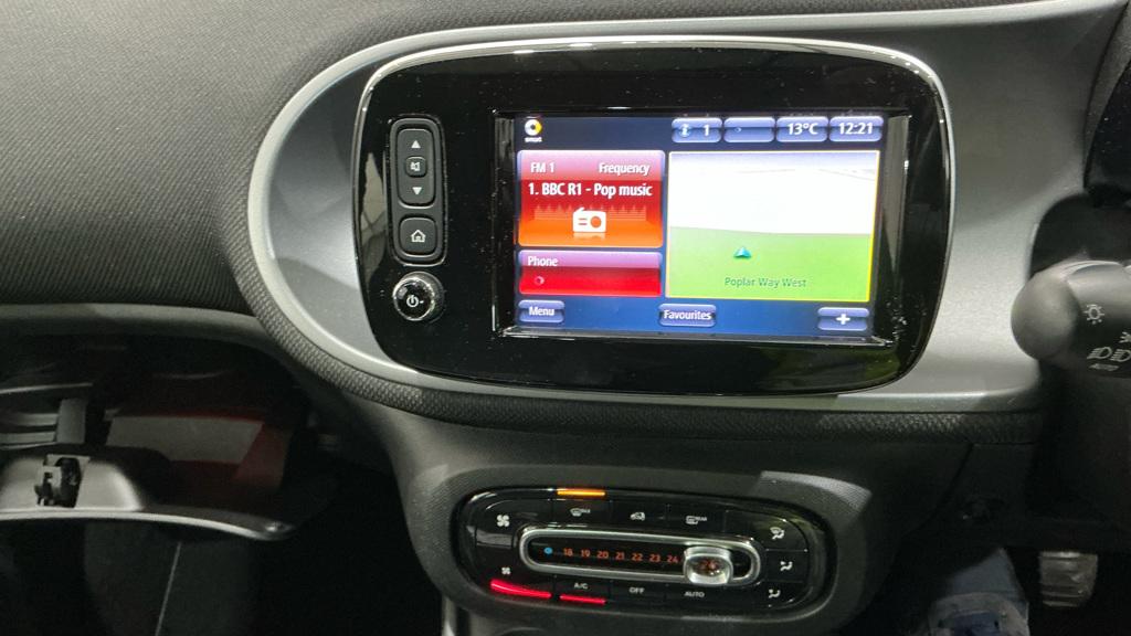 Smart forfour 1.0 Prime (Premium Plus) Hatchback 5dr Petrol Manual Euro 6 (s/s) (71 ps)