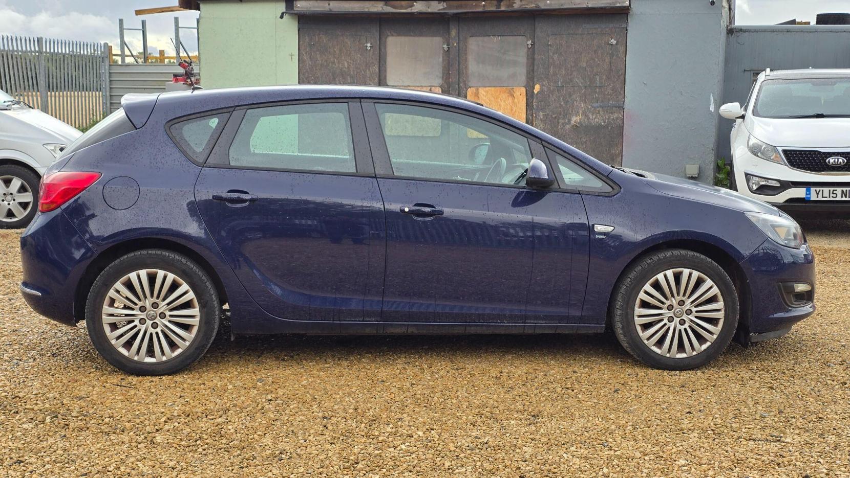 Vauxhall Astra 1.6 16v Energy Euro 5 5dr