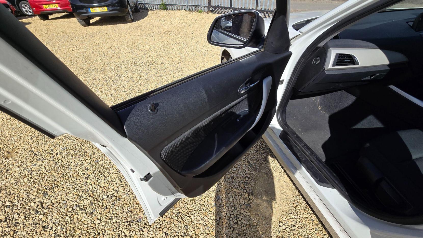 BMW 1 Series 1.5 118i SE Euro 6 (s/s) 5dr