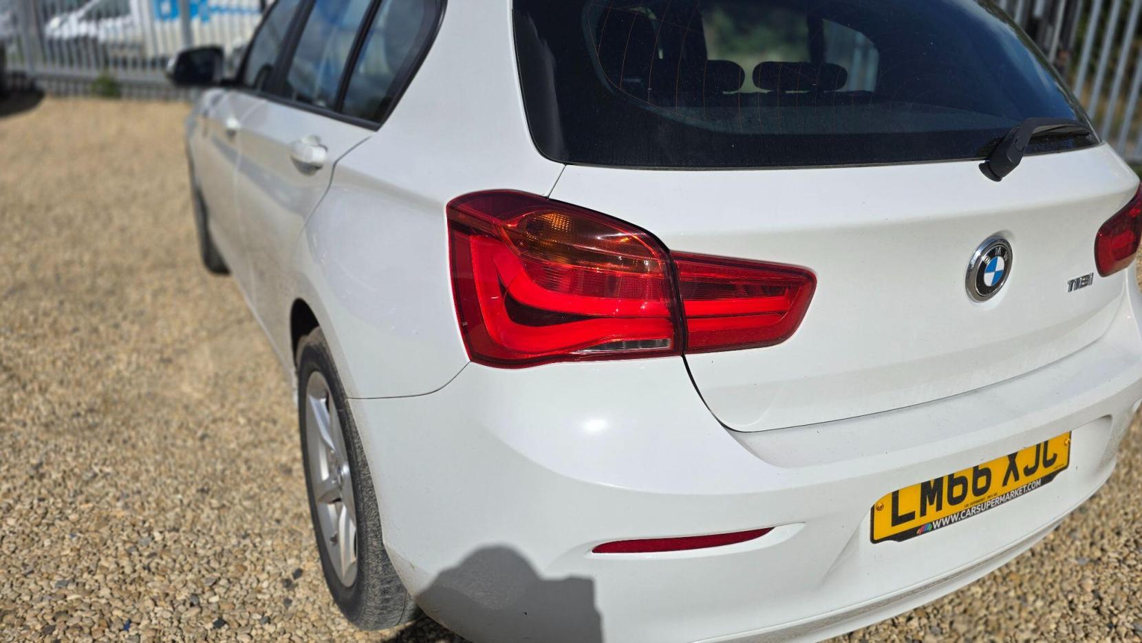 BMW 1 Series 1.5 118i SE Euro 6 (s/s) 5dr