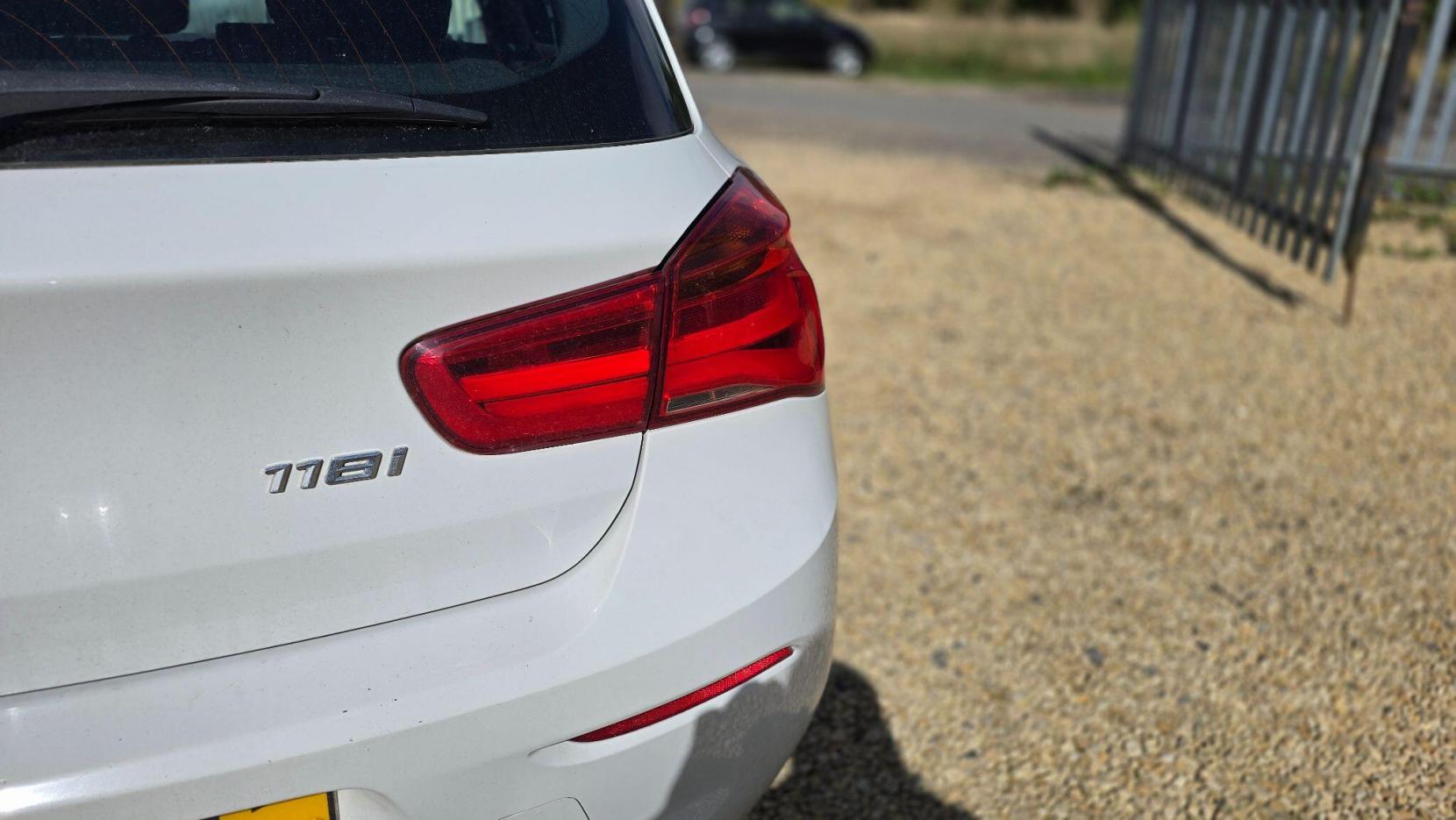 BMW 1 Series 1.5 118i SE Euro 6 (s/s) 5dr