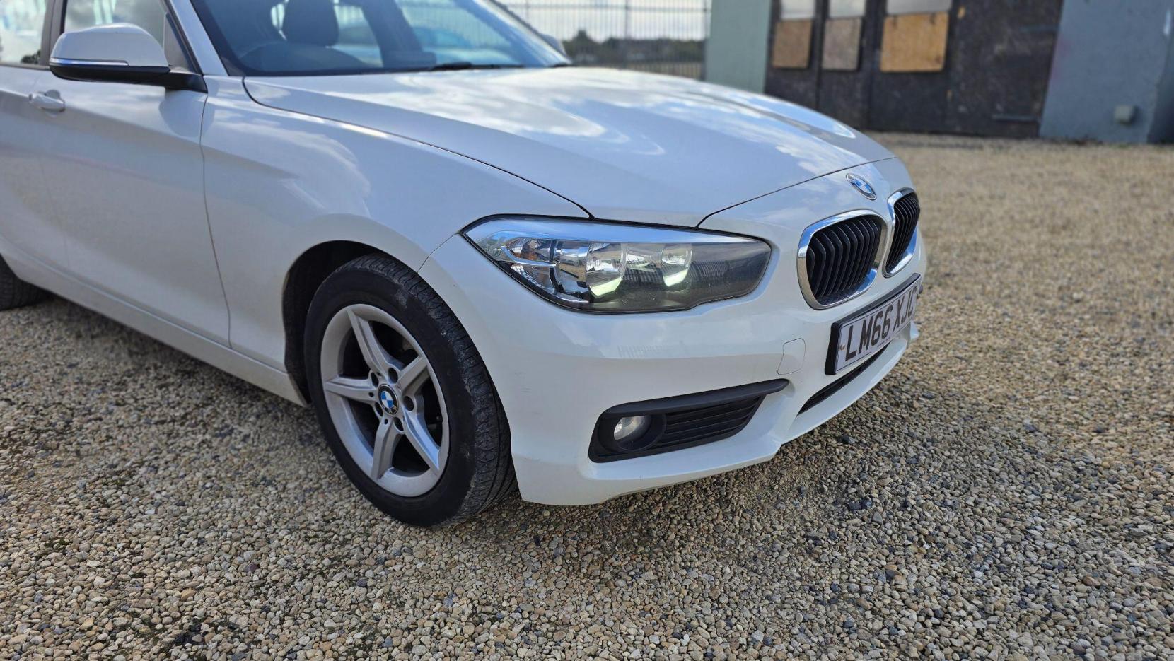 BMW 1 Series 1.5 118i SE Euro 6 (s/s) 5dr