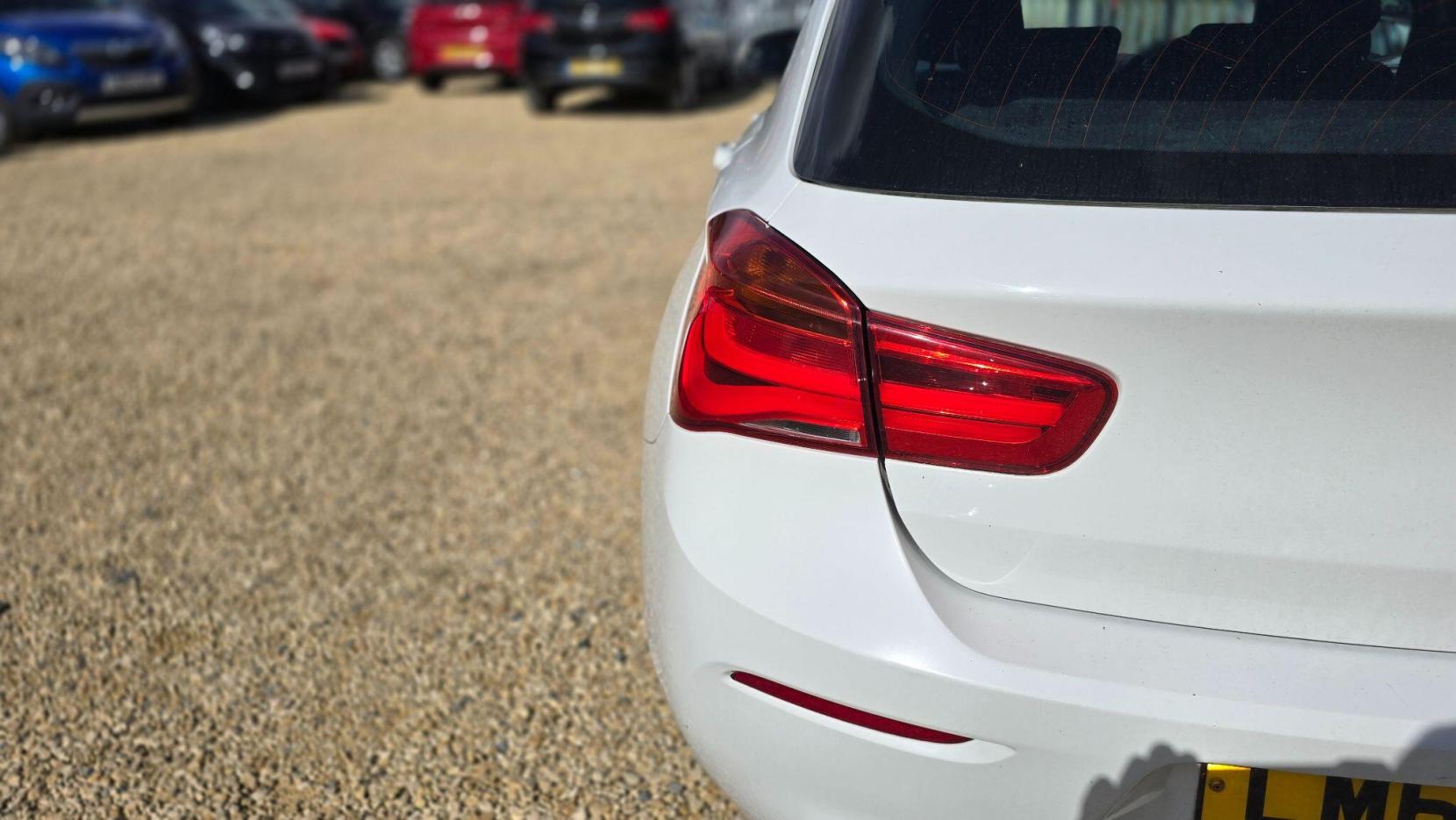 BMW 1 Series 1.5 118i SE Euro 6 (s/s) 5dr