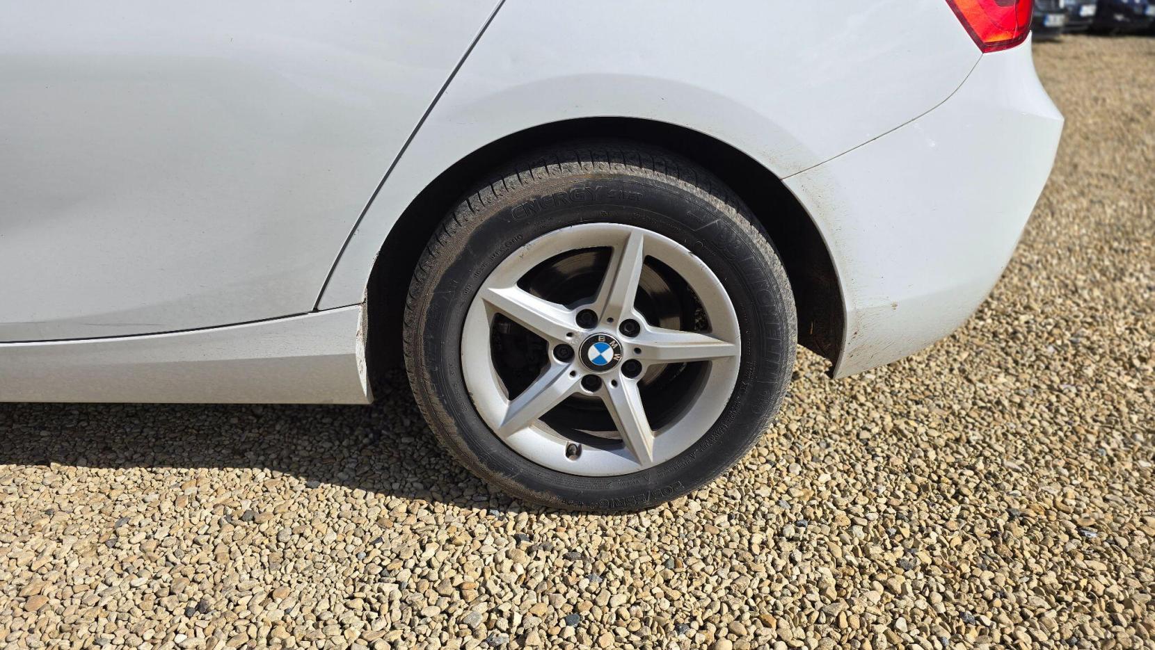 BMW 1 Series 1.5 118i SE Euro 6 (s/s) 5dr