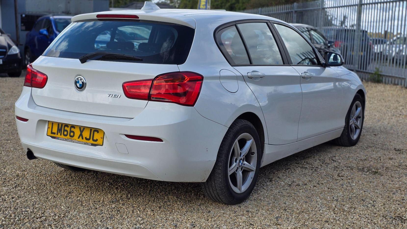 BMW 1 Series 1.5 118i SE Euro 6 (s/s) 5dr