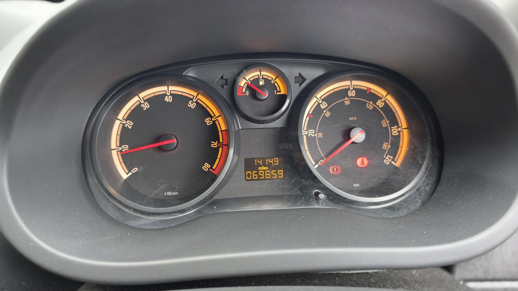 Vauxhall Corsa 1.0 ecoFLEX 12V Excite Hatchback 3dr Petrol Manual Euro 5 (65 ps)