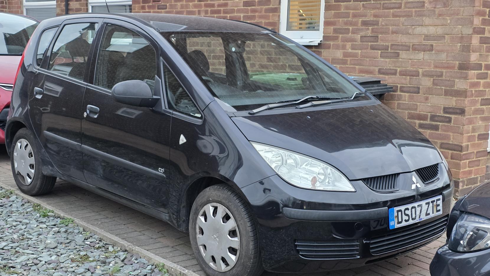 Mitsubishi Colt 1.1 CZ1 Hatchback 5dr Petrol Manual (130 g/km, 74 bhp)