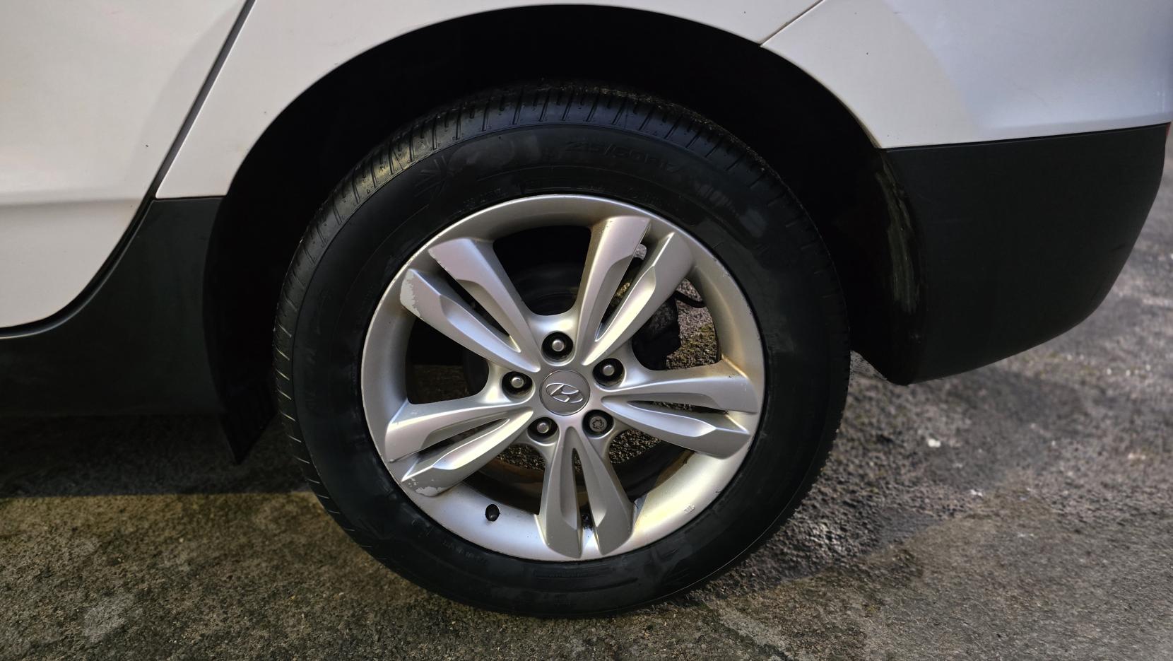 Hyundai ix35 1.7 CRDi Style SUV 5dr Diesel Manual Euro 5 (s/s) (115 ps)