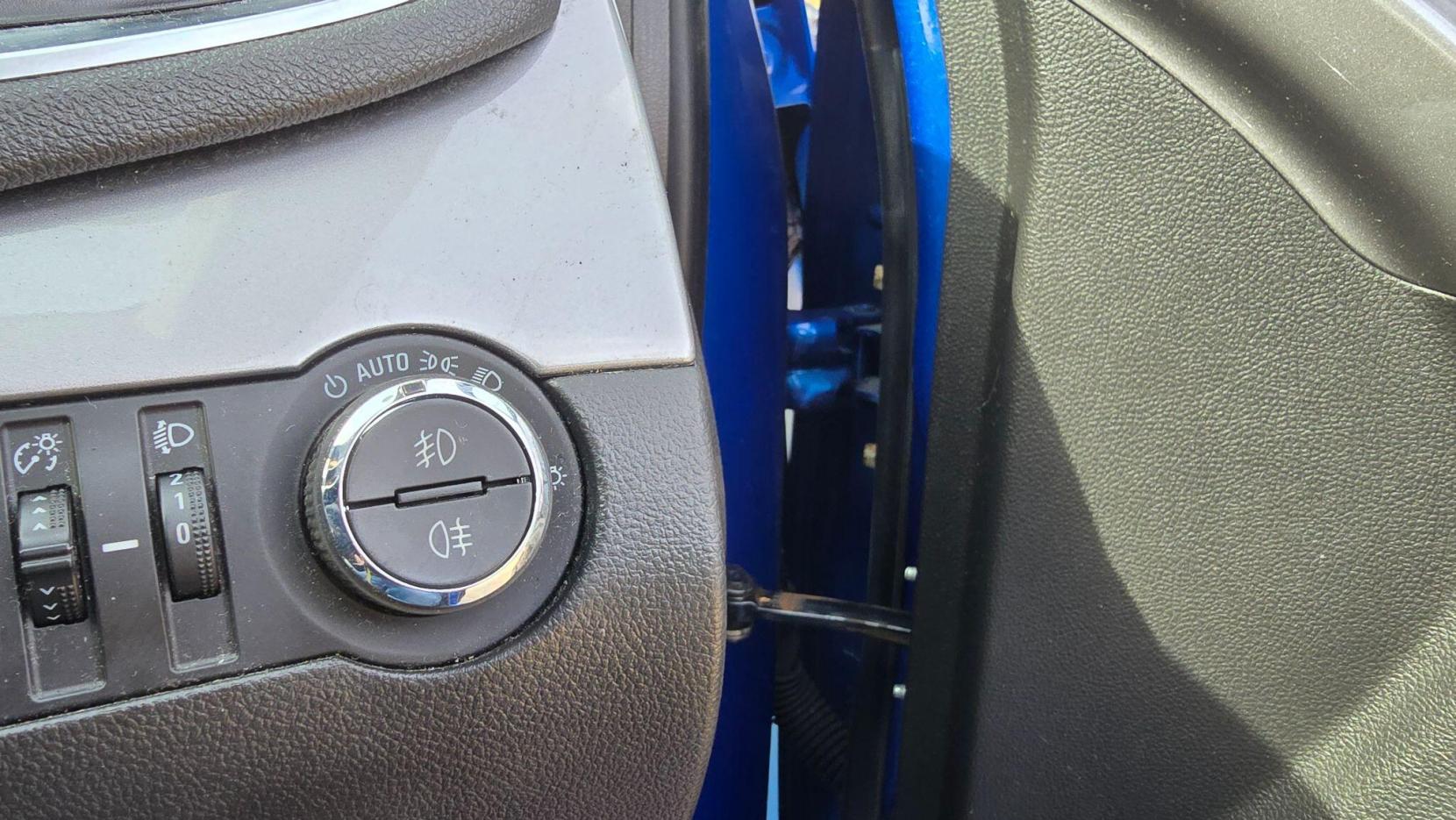 Vauxhall Mokka 1.6 CDTi Tech Line 2WD Euro 6 (s/s) 5dr