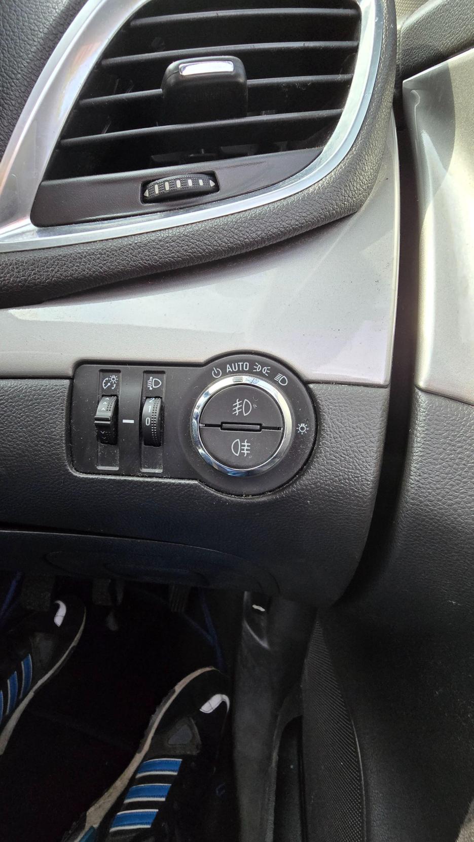 Vauxhall Mokka 1.6 CDTi Tech Line 2WD Euro 6 (s/s) 5dr