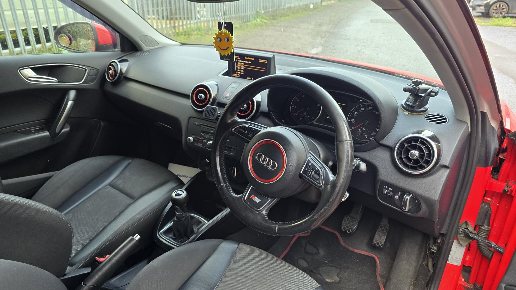 Audi A1 1.2 TFSI Contrast Edition Euro 5 (s/s) 3dr