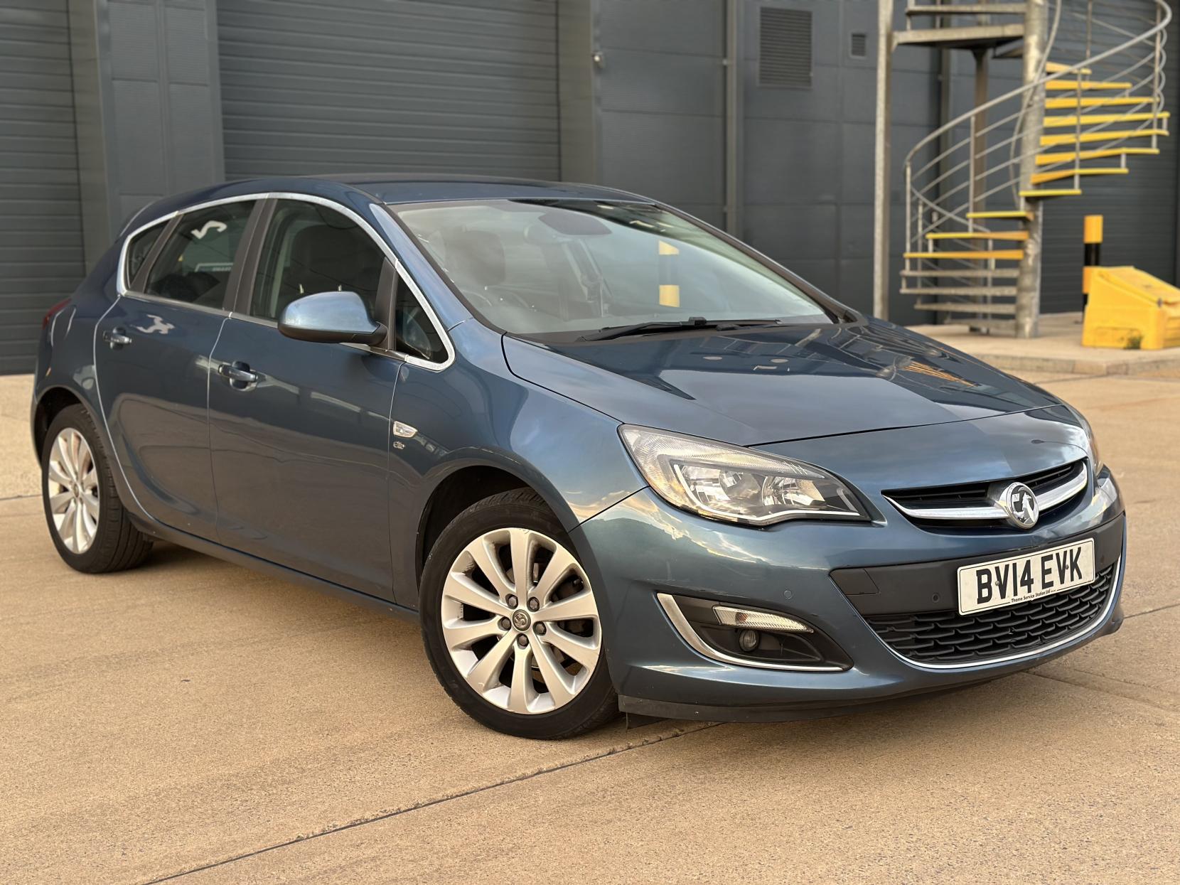 2014 Vauxhall Astra
