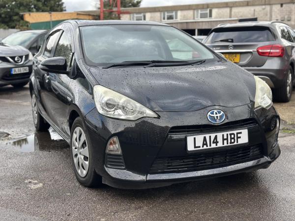 Toyota Aqua 1.5 hybrid i-VTEC SE Hatchback 5dr Petrol CVT Euro 6 (s/s) (102 ps)