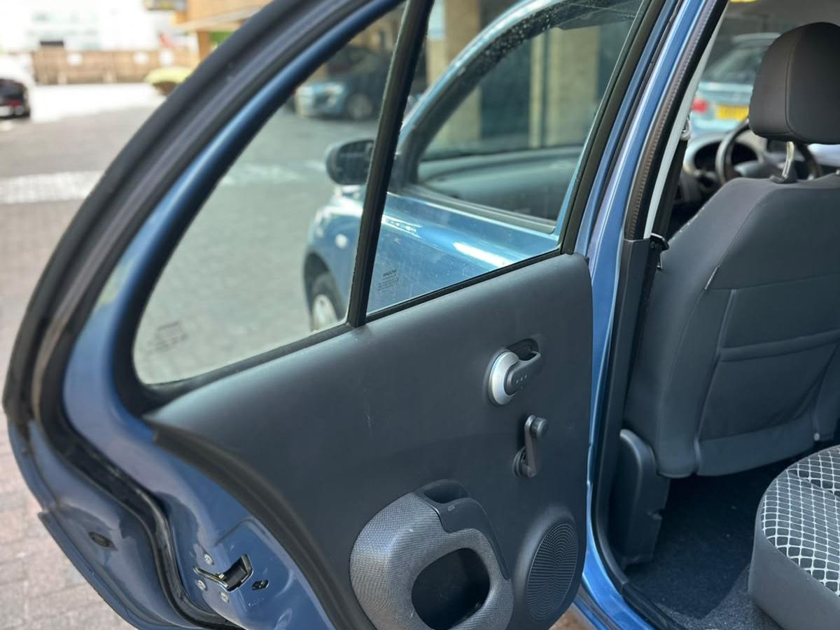 2007 Nissan Micra thumbnail 13