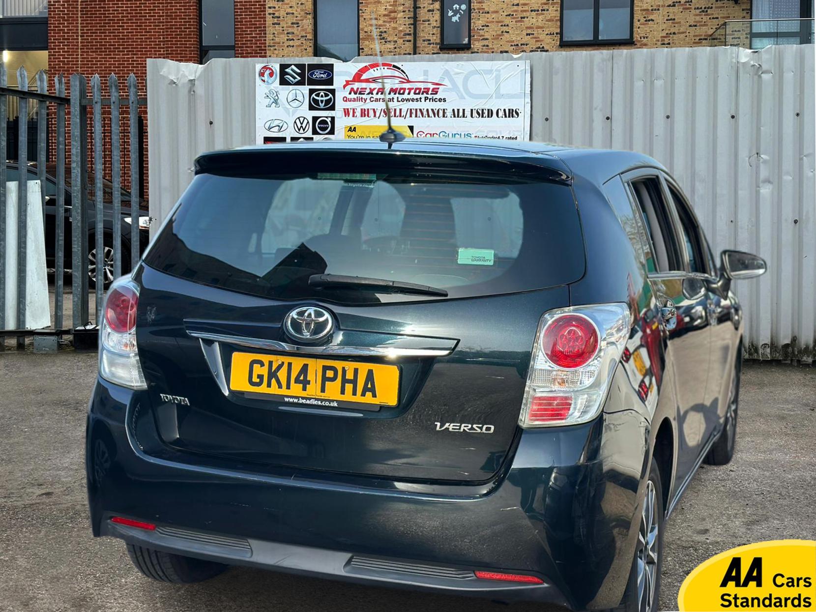 Toyota Verso 1.8 V-Matic Icon MPV 5dr Petrol Multidrive S Euro 5 Euro 5 (147 ps)