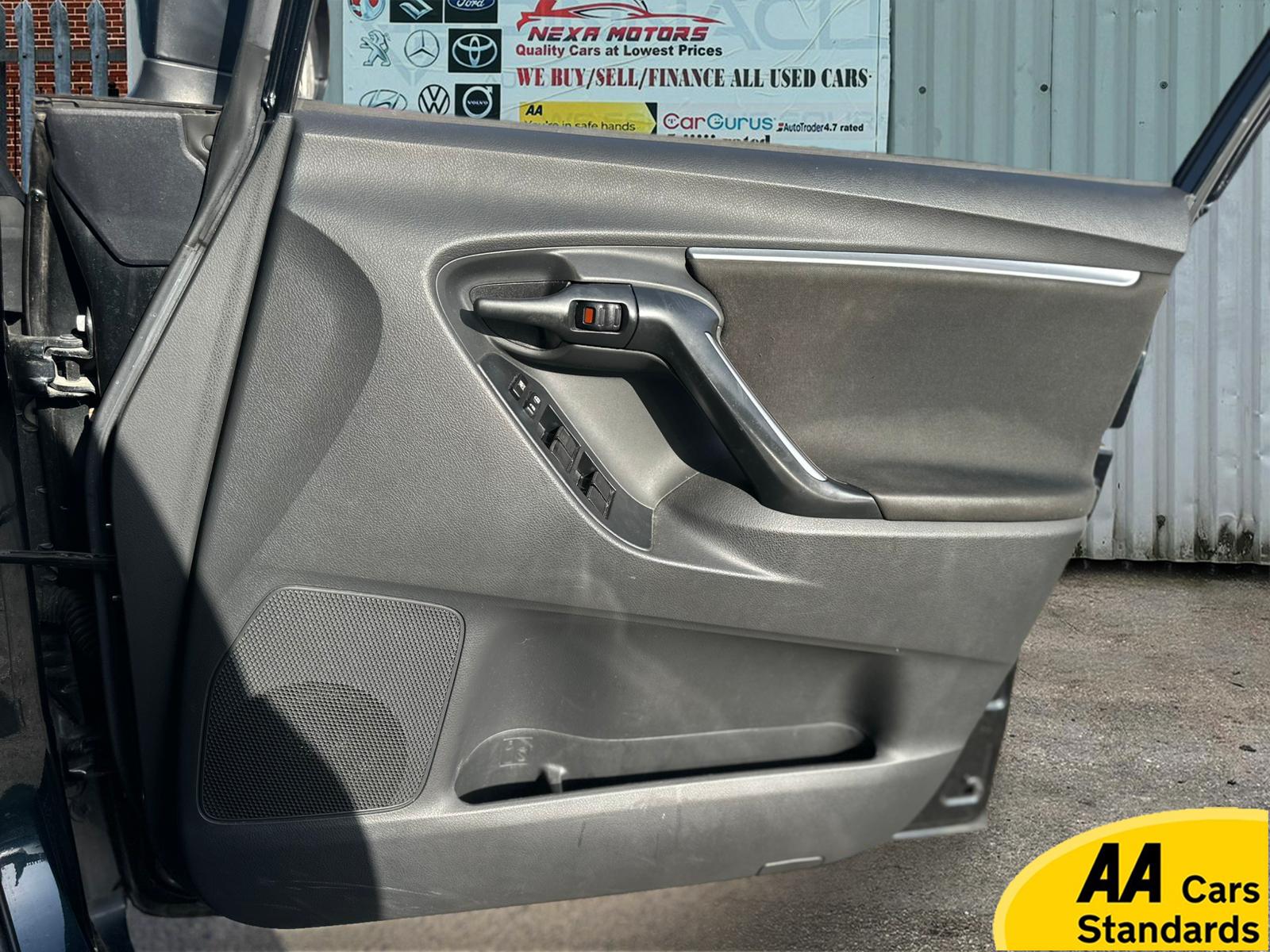 Toyota Verso 1.8 V-Matic Icon MPV 5dr Petrol Multidrive S Euro 5 Euro 5 (147 ps)