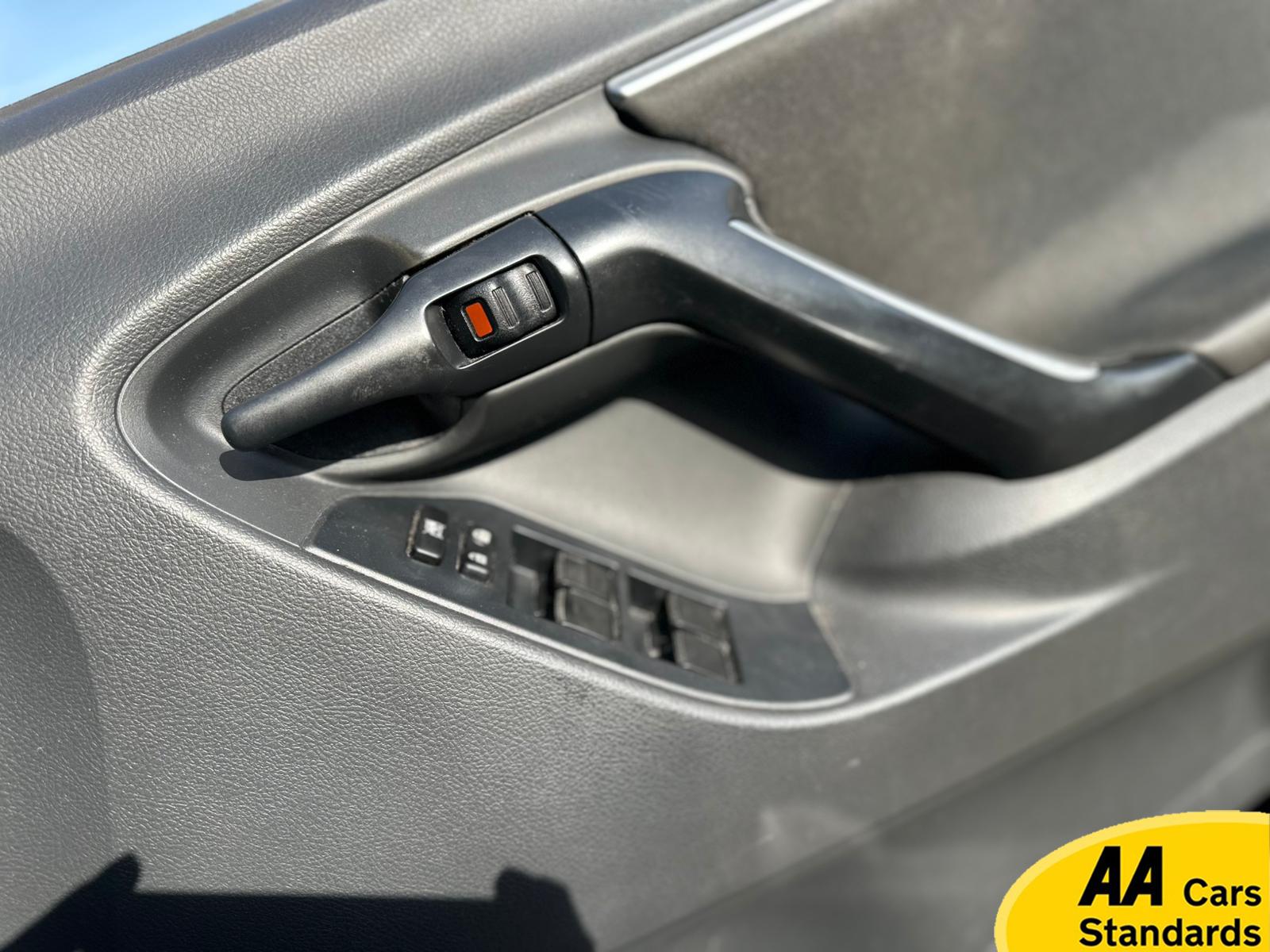 Toyota Verso 1.8 V-Matic Icon MPV 5dr Petrol Multidrive S Euro 5 Euro 5 (147 ps)