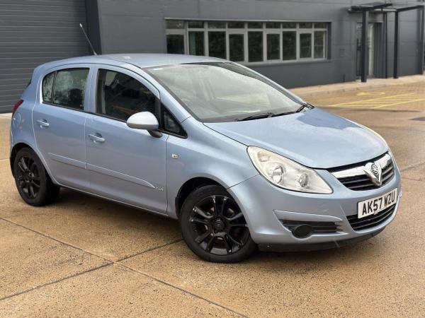 Vauxhall Corsa 1.2i 16v Club Hatchback 5dr Petrol Easytronic (137 g/km, 79 bhp)