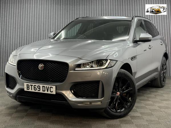 Jaguar F-PACE 2.0 D180 Chequered Flag SUV 5dr Diesel Auto AWD Euro 6 (s/s) (180 ps)